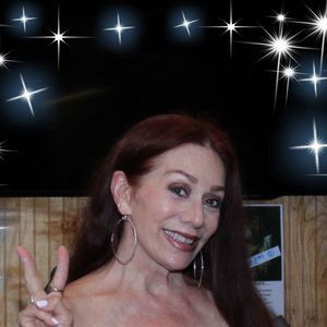 Meet your Posher, Helene